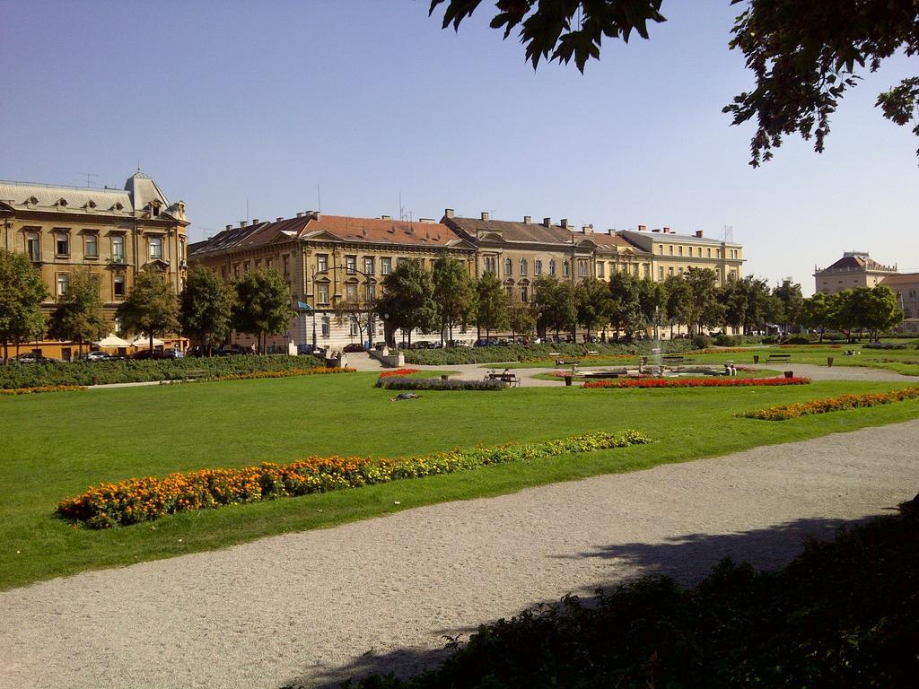 Zagrebrent Apartments Exteriér fotografie